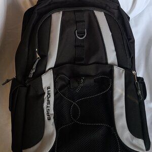 EASTPORT ROLLING BACKPACK